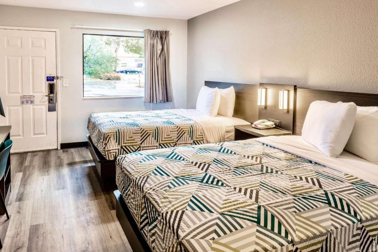 6-carlsbad, Ca - East Near Legoland 2* Carlsbad