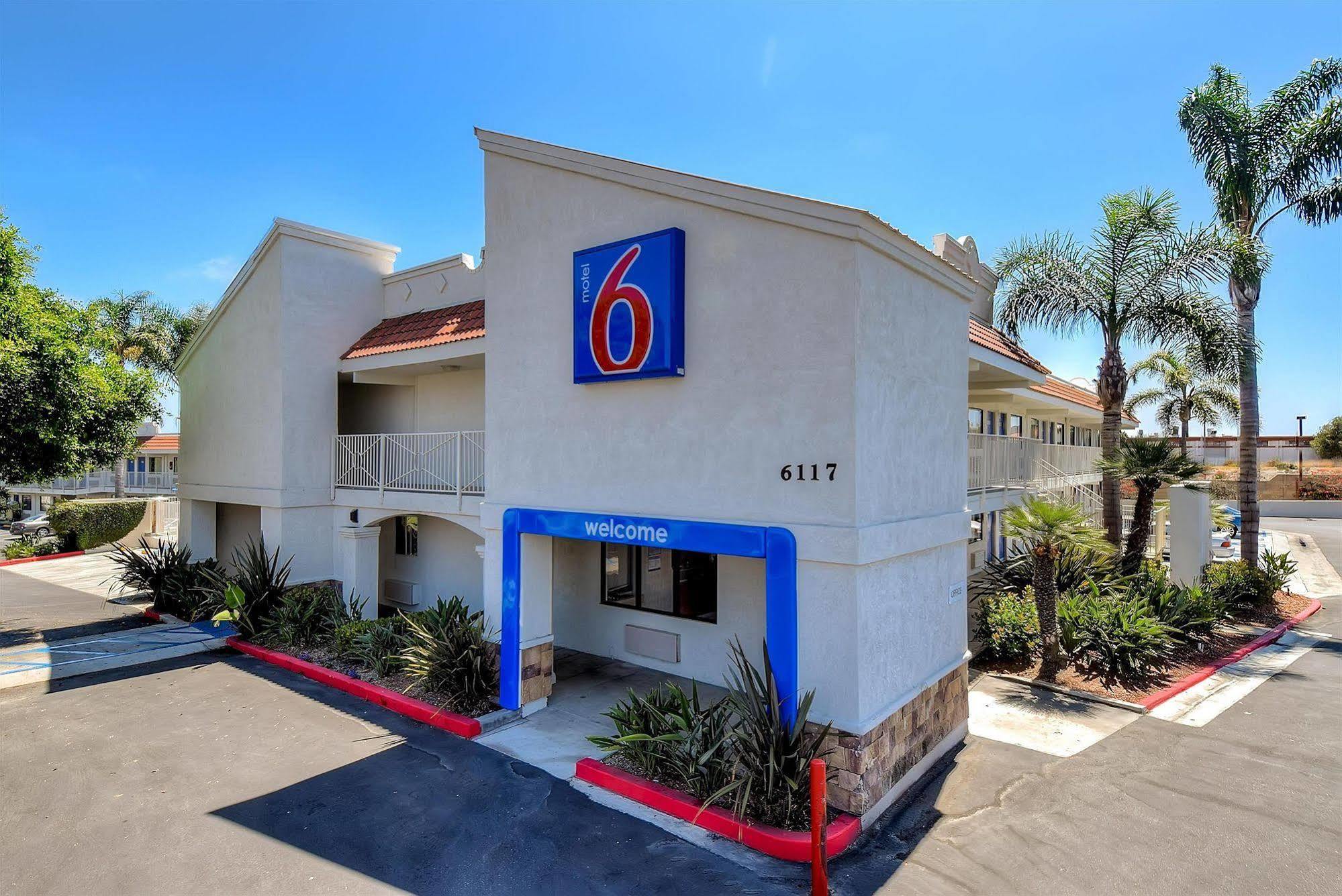 Hotel 6-carlsbad, Ca - East Near Legoland